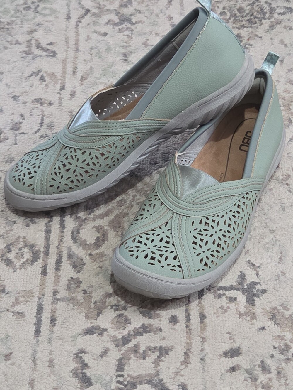 JBU Women's Peony Casual Step-In Comfort Shoe Sage Size 9